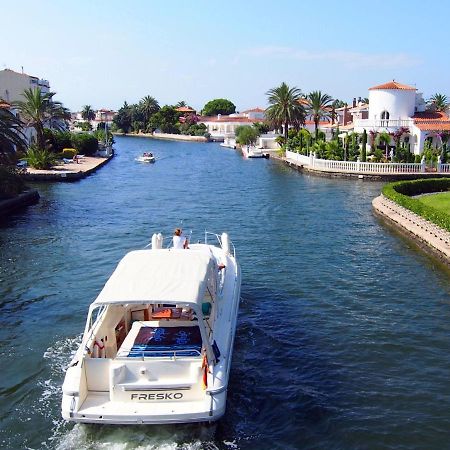 Holiday Home Peni By Interhome Empuriabrava Buitenkant foto