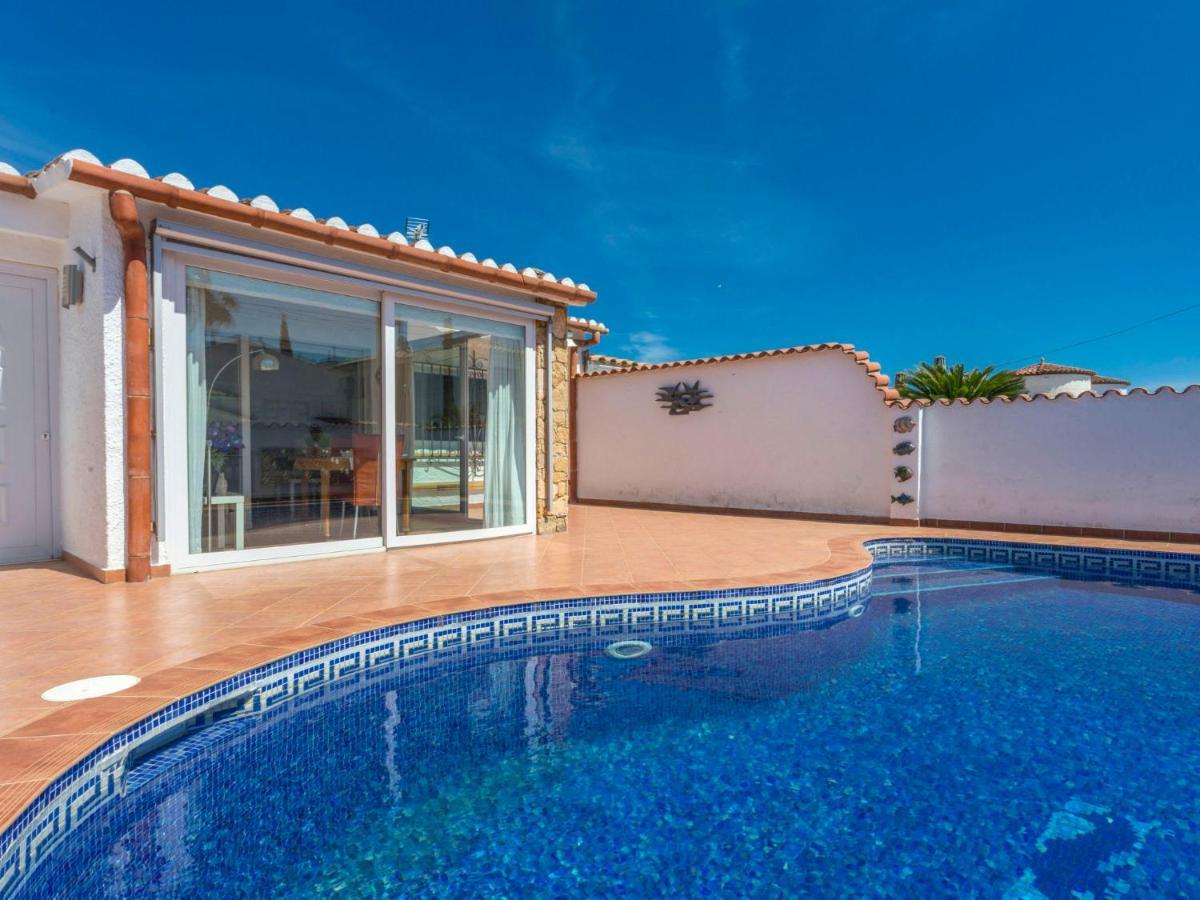 Holiday Home Peni By Interhome Empuriabrava Buitenkant foto